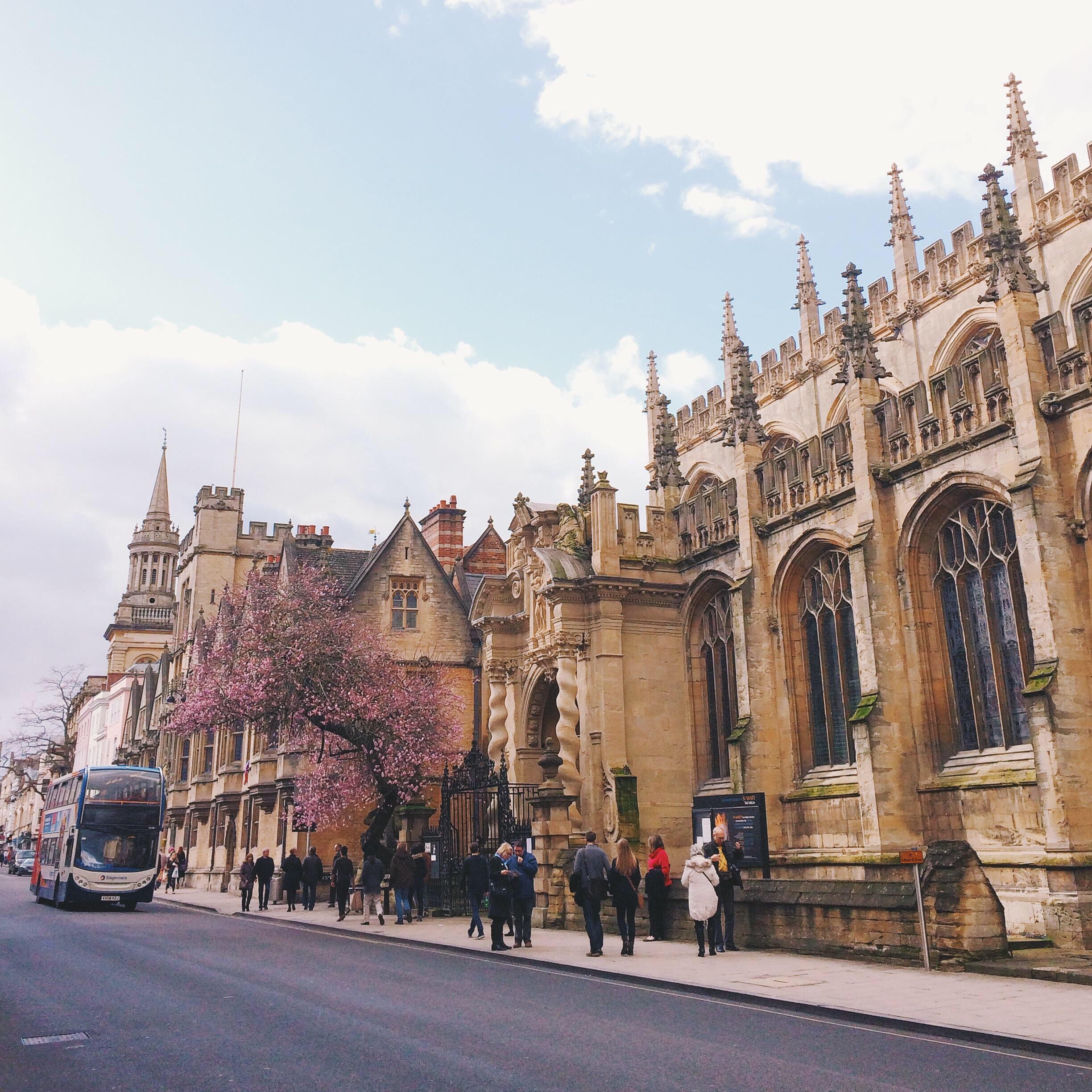 Day Trip in Cotswold & Oxford City Centre